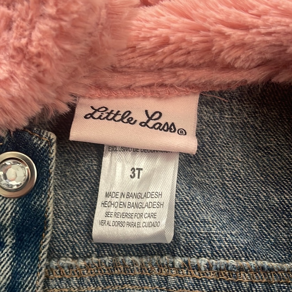 ❤️Jean Jacket❤️ - Picture 5 of 5
